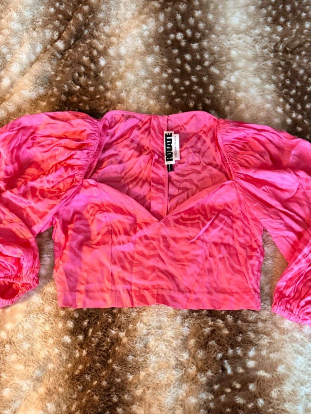 ROTATE Birger Christensen Irina Top Hot Pink Satin Zebra Crop Blouse US 8 - Picture 3 of 6